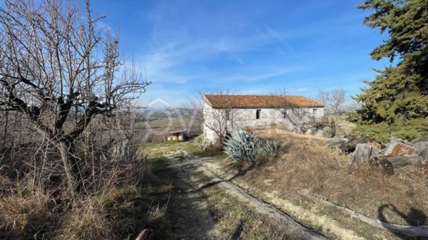 casa indipendente in vendita a Ripatransone