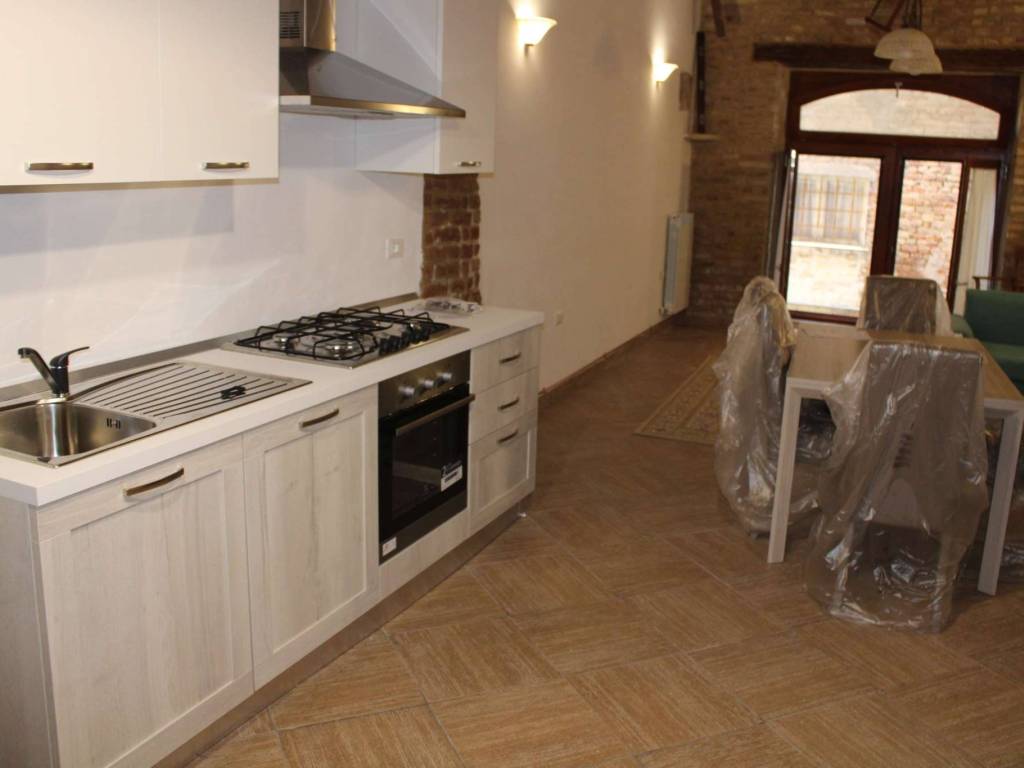 casa semindipendente in vendita a Ripatransone