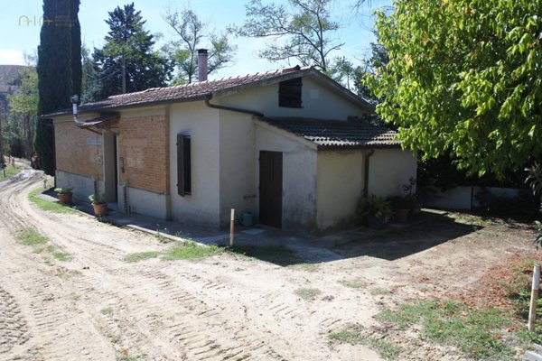 casa indipendente in vendita a Ripatransone in zona Trivio