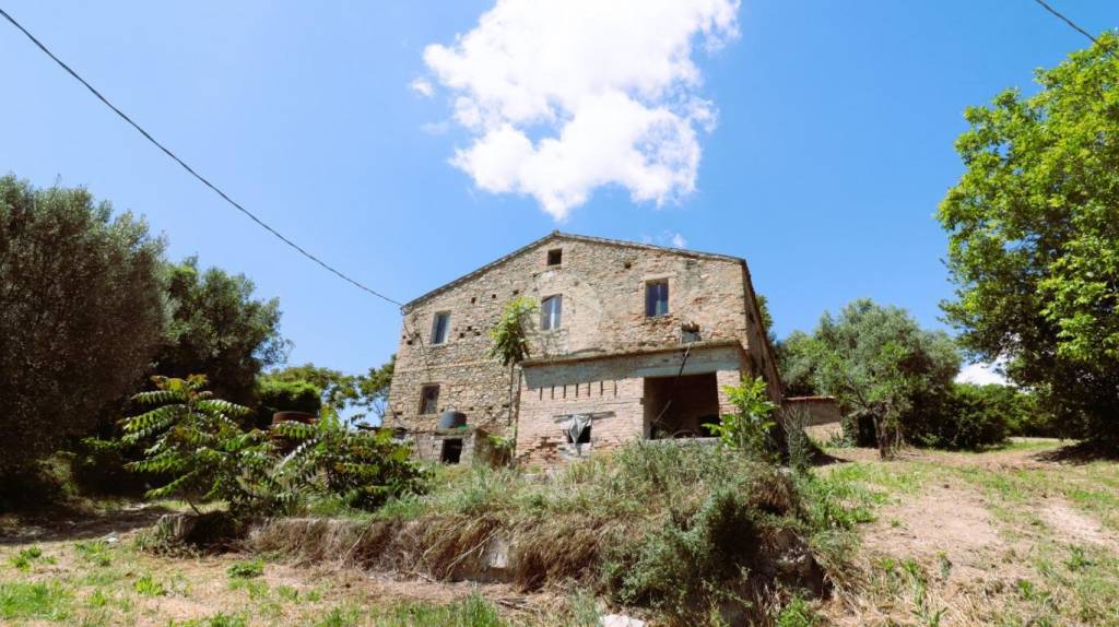 casa indipendente in vendita a Ripatransone
