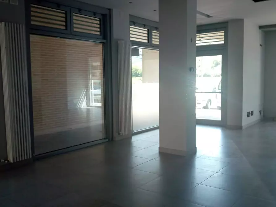 casa indipendente in vendita a Ripatransone