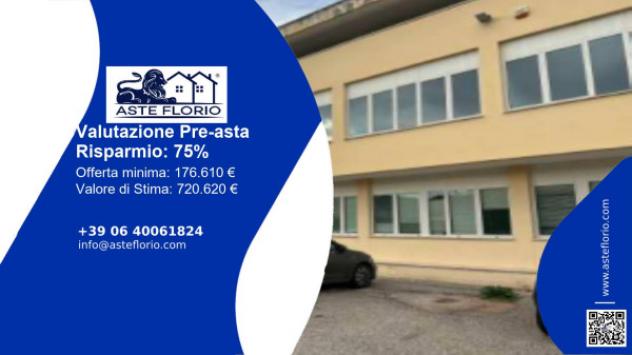 locale commerciale in vendita a Ripatransone