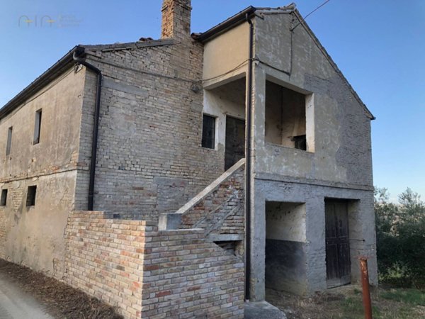 casa indipendente in vendita a Ripatransone
