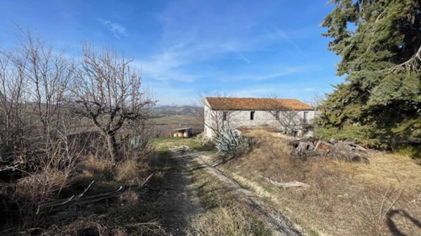 casa indipendente in vendita a Ripatransone