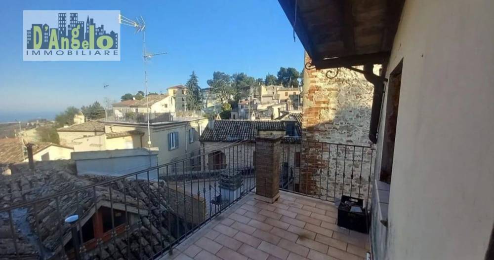 casa indipendente in vendita a Ripatransone