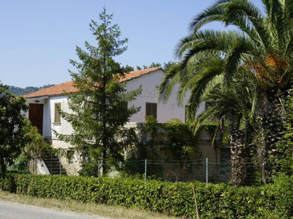 casa indipendente in vendita a Ripatransone