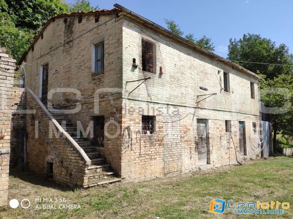 pentavano in vendita a Ripatransone