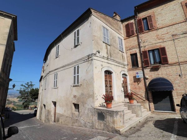 casa indipendente in vendita a Ripatransone
