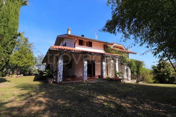 casa indipendente in vendita a Ripatransone