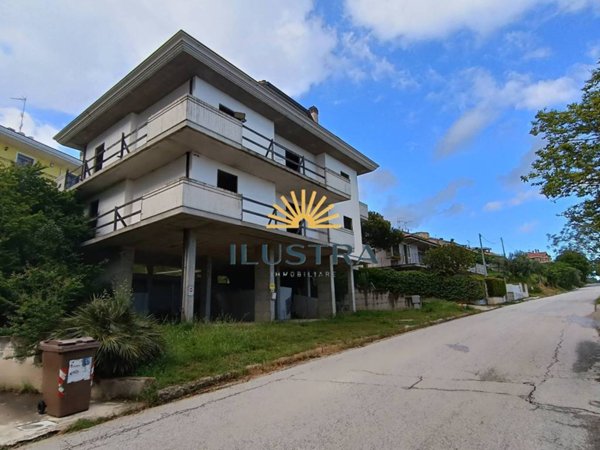 casa indipendente in vendita a Ripatransone in zona San Savino