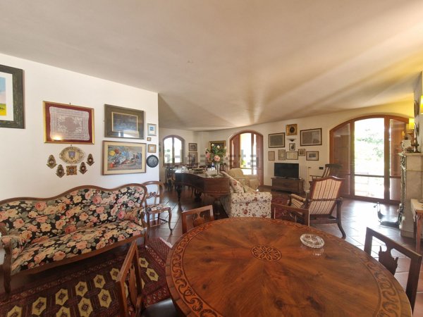 casa indipendente in vendita a Ripatransone