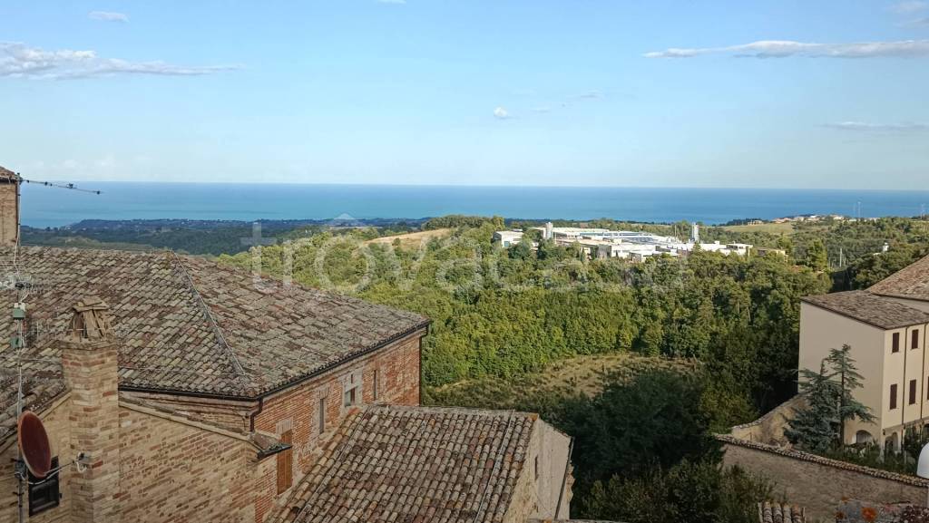 casa indipendente in vendita a Ripatransone