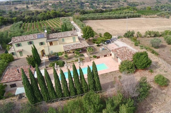 casa indipendente in vendita a Ripatransone