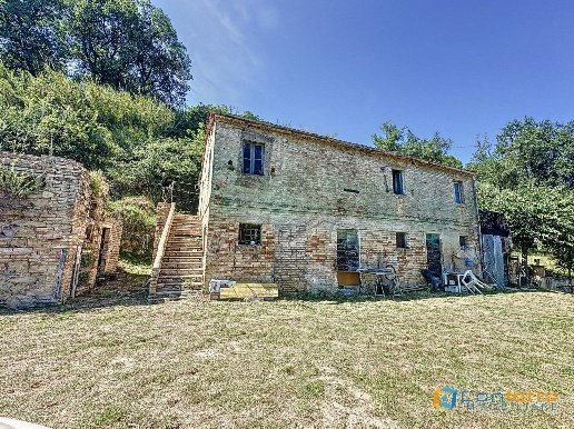 pentavano in vendita a Ripatransone