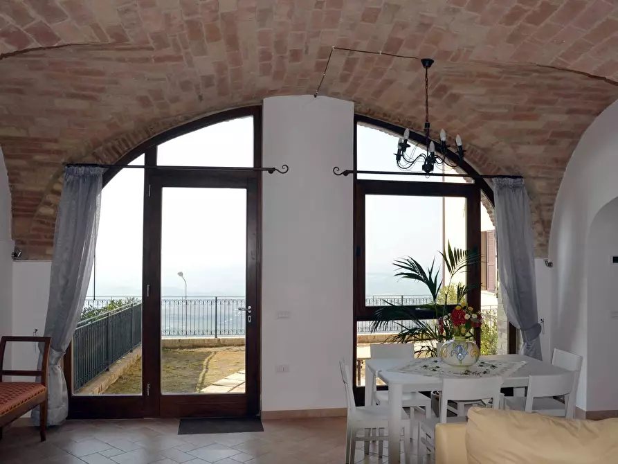 casa indipendente in vendita a Ripatransone