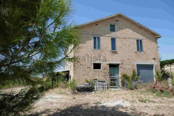 casa indipendente in vendita a Ripatransone