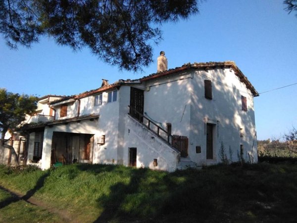 casa indipendente in vendita a Ripatransone in zona San Savino