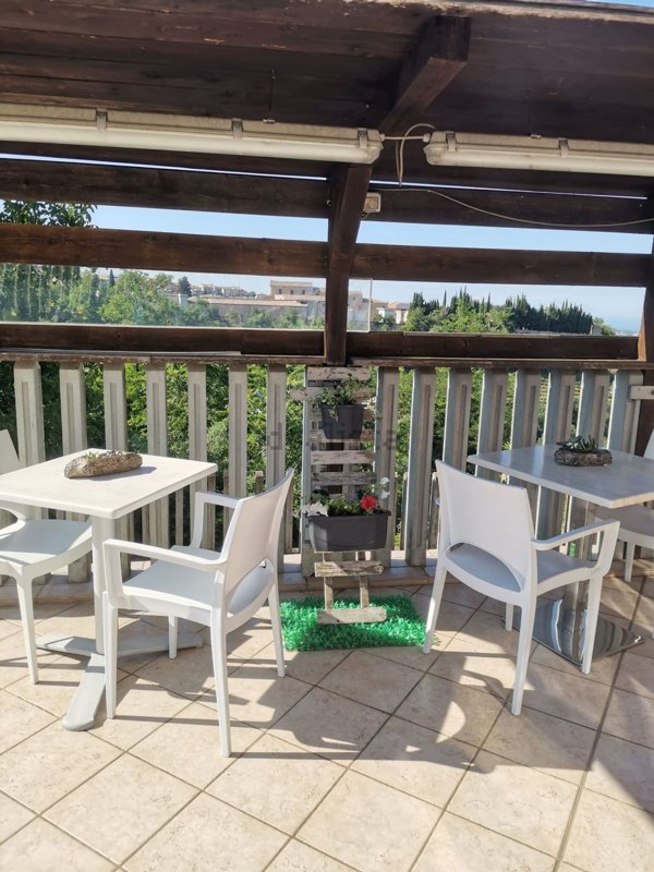 appartamento in vendita a Ripatransone in zona Petrella