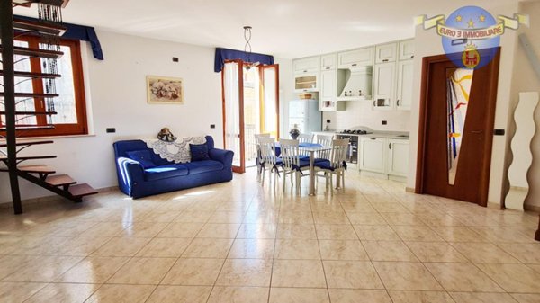 appartamento in vendita a Ripatransone in zona Petrella