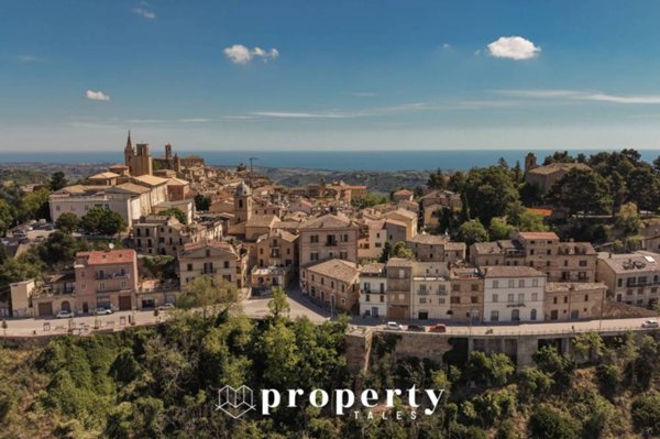 casa indipendente in vendita a Ripatransone in zona Petrella