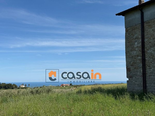 casa indipendente in vendita a Ripatransone in zona Petrella