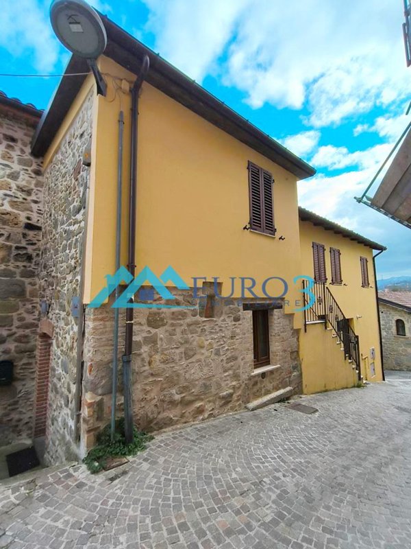 appartamento in vendita a Roccafluvione