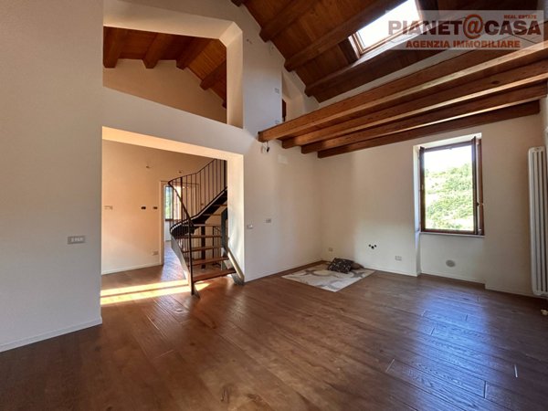 casa indipendente in vendita a Roccafluvione