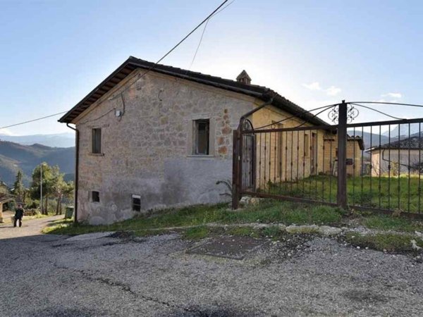 casa indipendente in vendita a Roccafluvione