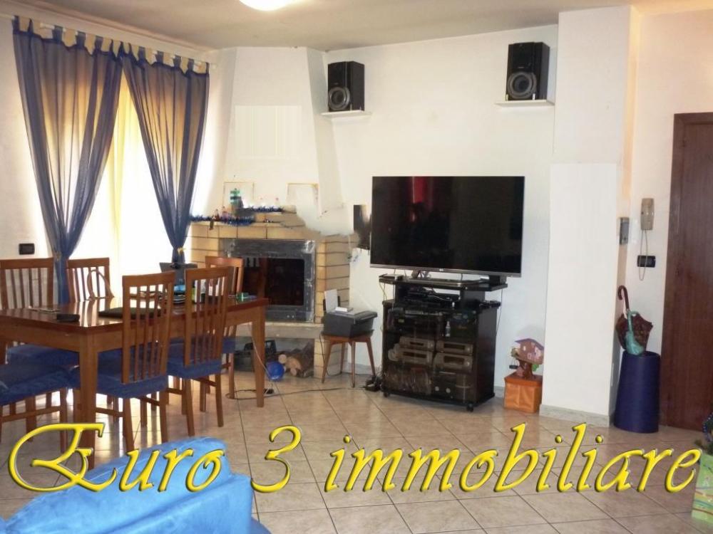 appartamento in vendita a Roccafluvione