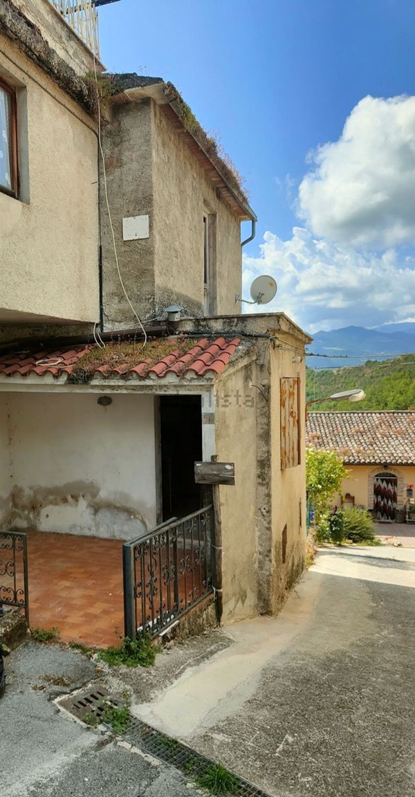 appartamento in vendita a Roccafluvione