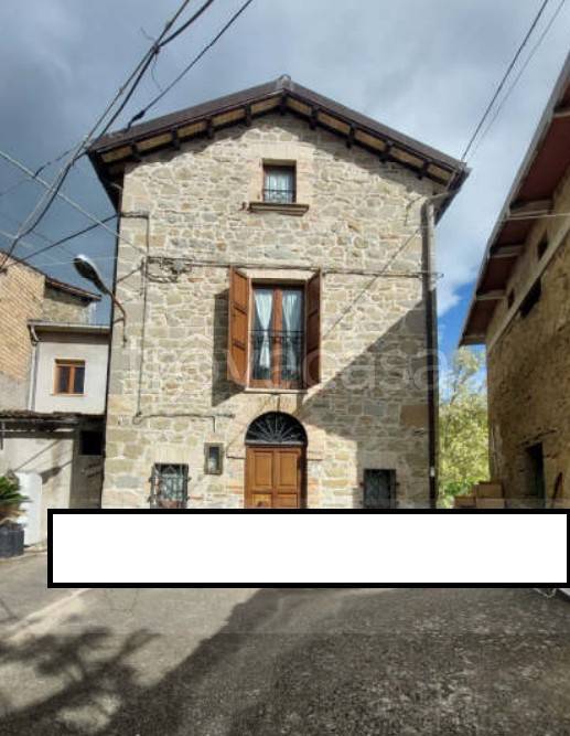 casa indipendente in vendita a Roccafluvione in zona Pedara