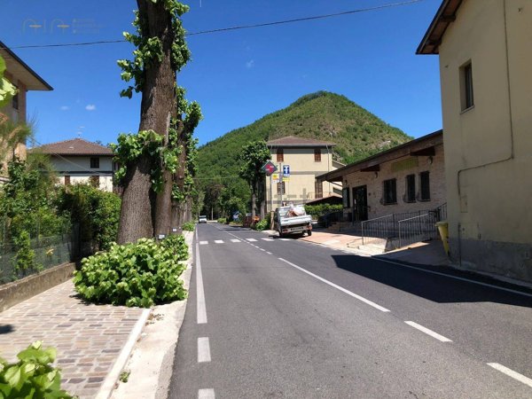 casa indipendente in vendita a Roccafluvione