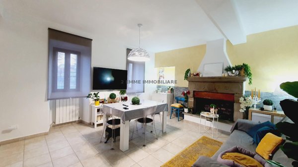 casa indipendente in vendita a Roccafluvione in zona Casebianche
