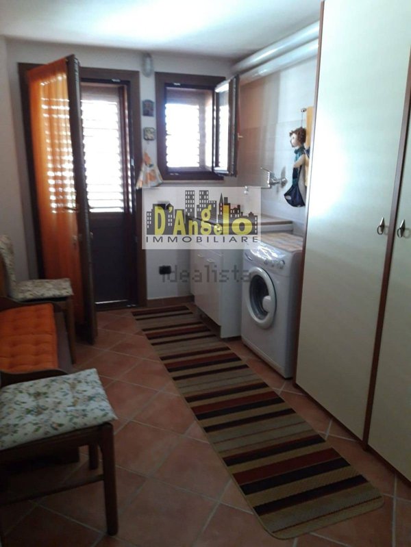 appartamento in vendita a Rotella in zona Capradosso