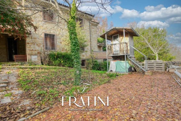casa indipendente in vendita a Rotella