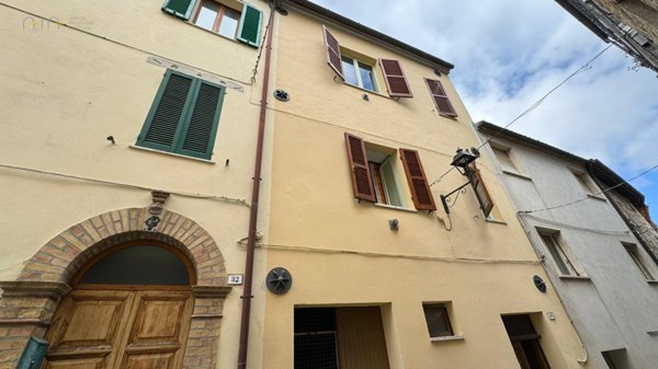 casa indipendente in vendita a Rotella