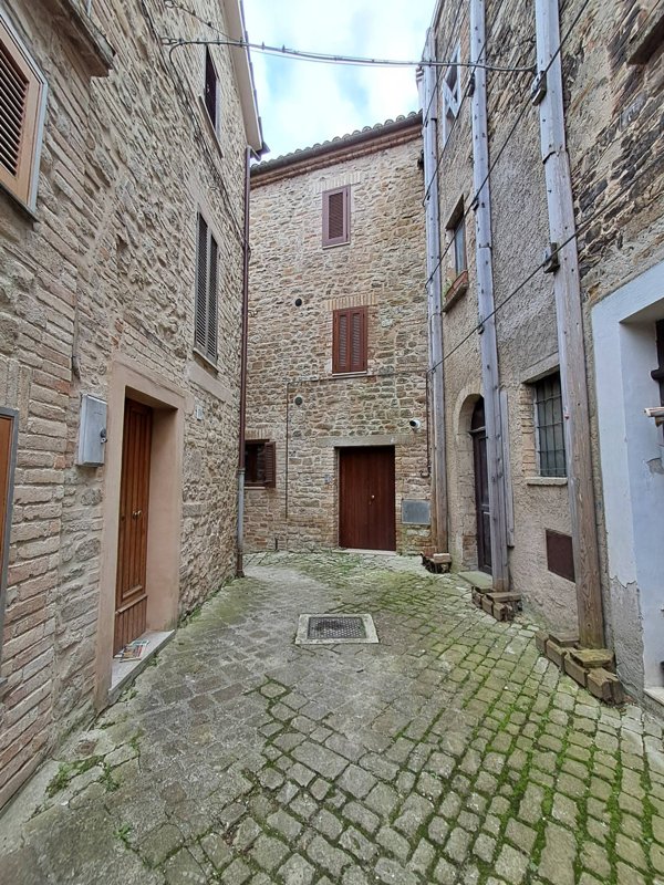 casa indipendente in vendita a Rotella