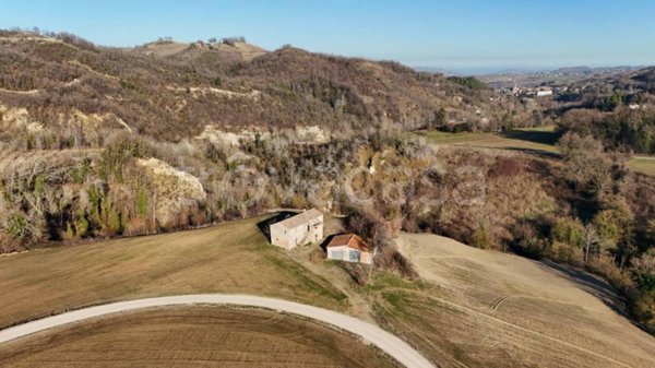 casa indipendente in vendita a Rotella
