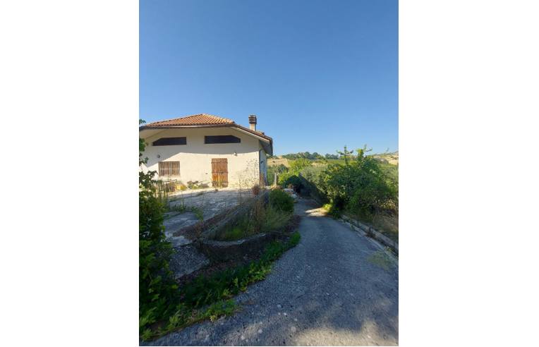 casa indipendente in vendita a Rotella