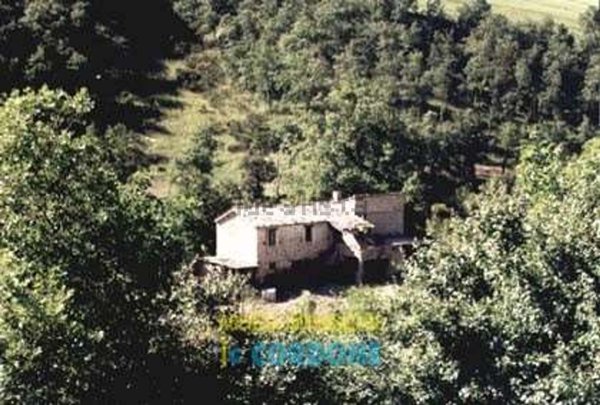 casa indipendente in vendita a Rotella in zona Poggio Canoso