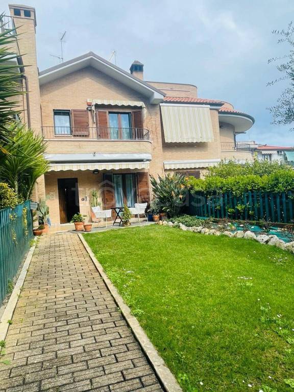 casa indipendente in vendita a San Benedetto del Tronto