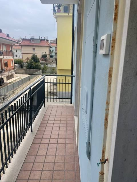 appartamento in vendita a San Benedetto del Tronto in zona Sentina