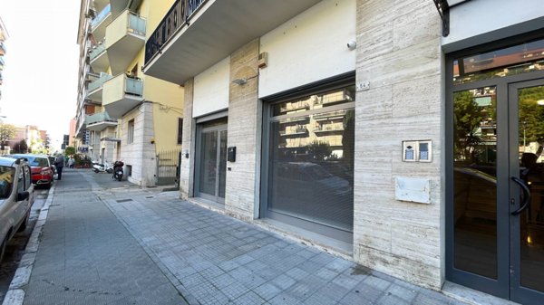 locale commerciale in vendita a San Benedetto del Tronto