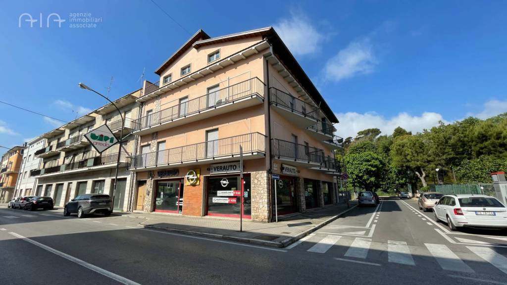 negozio in vendita a San Benedetto del Tronto