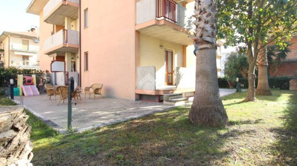 appartamento in vendita a San Benedetto del Tronto in zona Sentina