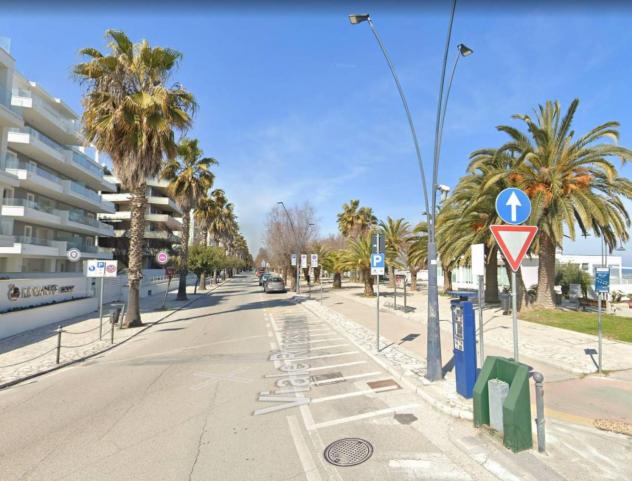 negozio in vendita a San Benedetto del Tronto