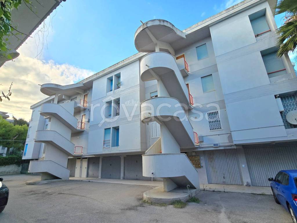 appartamento in vendita a San Benedetto del Tronto in zona Sentina