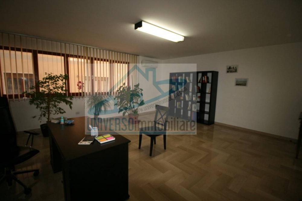 ufficio in vendita a San Benedetto del Tronto