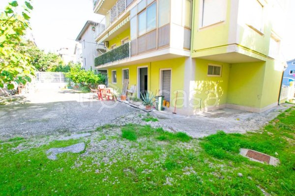 locale commerciale in vendita a San Benedetto del Tronto