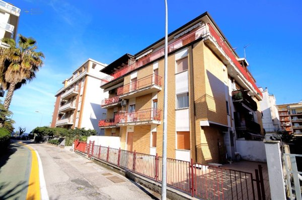 appartamento in vendita a San Benedetto del Tronto in zona Sentina